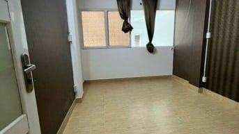 Cần bán nhà hẻm Cao Thắng, vị trí trung tâm quận 3