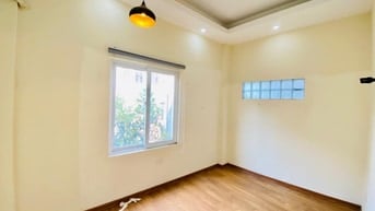 Tôi cần bán nhà ngõ Đào Tấn, BĐ giá 7.1 tỷ, 40m2x4T, ở luôn