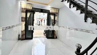 1.85 tỷ bán nhà Bình Tân, 25m2- 2 tầng, Số nhà quận, CC VI BẰNG