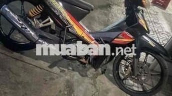 nhà dư . mình cần bán xe