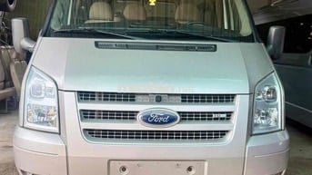 Ford Transit 2013 tải VAN 940kg chạy được giờ cấm