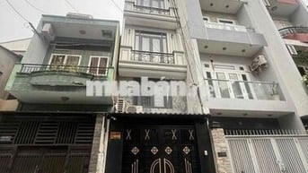 Chính chủ bán nhà hẻm xe hơi ngay Chợ Phạm văn hai , 44m2 đất