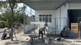 Nhạc 150 met, 3 phòng, 1 bếp, sân trước sau, đậu ô tô