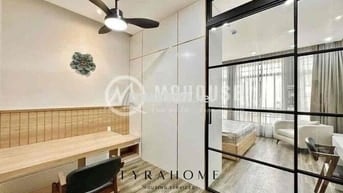 CHO THUÊ PHÒNG TRỌ CAO CẤP 1PN Q1 – FULL NỘI THẤT – CÓ THANG MÁY