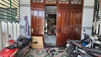 Đang Nợ Ngân Hàng Bán Nhà Đẹp 2 Tầng 2 Mặt Kiệt Ô Tô 6m Tô Hiệu .