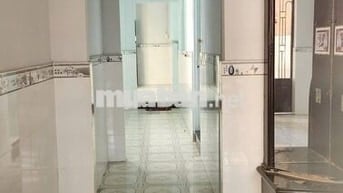 CHÍNH CHỦ ĐANG KẸT TIỀN BÁN GẤP NHÀ C4 128M2 LÊ LỢI TÂN HIỆP HÓC MÔN
