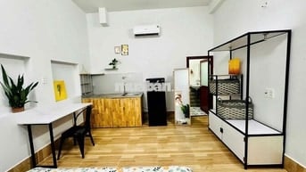 PHÒNG ĐẦY ĐỦ NỘI THẤT, THANG MÁY, BẢO VỆ NGAY NGÃ TƯ PHÚ NHUẬN