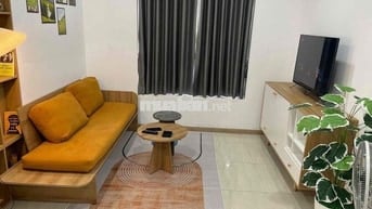 Cho thuê nhanh căn 2pn, 2wc Bcons Garden , Full nội thất đẹp ở ngay