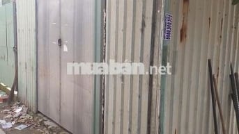 Bán gấp nhà tôn điện nước đầy đủ