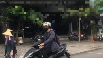 SANG QUÁN CF 8 X 30 VÀ 3 TÂNG LẦU ĐANG CHO THUÊ CHDV gò vấp 