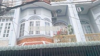 Cần bán gấp nhà P ĐHT .Q12.DT 4x12,5 .1trệt 2Lầu 3PN 2WS .