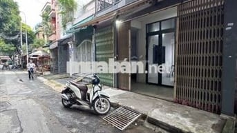 Căn Mặt Tiền Cực Đẹp – Gần Ngã Tư Độc Lập, Giá Quá Thơm Chỉ Hơn 15 Tr