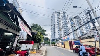 ngx tư Thủ Đức - Metro - HOÀNG DIỆU 2 - HẺM XE HƠI  - NHỈNH 4 TỶ 