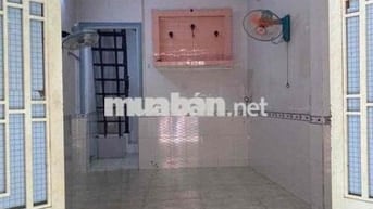 Nhà nguyên căn điện nước riêng có máy lạnh