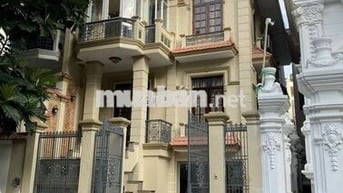 🏡 Cho Thuê Biệt Thự 3E Phổ Quang_8,5x18m, 3 Lầu Nội Thất, Máy Lạnh.