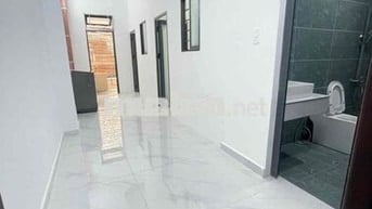 Căn 2PN1WC ban công + full NT + máy giặt riêng