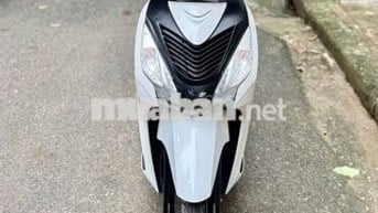Honda Vision 2019 màu trắng