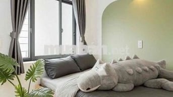 CĂN HỘ STUDIO CỬA SỔ 1 NGƯỜI Ở SIÊU CAO CẤP NGAY CHỢ PHẠM VĂN BẠCH