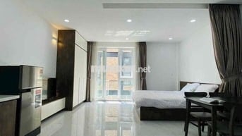 CHO THUÊ CĂN HỘ CHUNG CƯ MINI CỬA SỔ TO NGAY VÒNG XOAY ĐIỆN BIÊN PHỦ