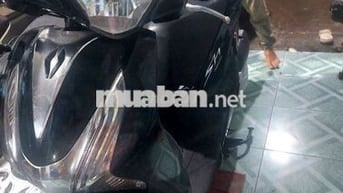 Em cần bán xe sh150i ,xe trùm mền