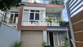 Cho thuê biệt thự sân vườn 4PN full nội thất sân oto