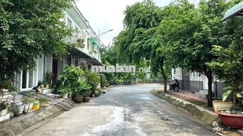 CHO THUÊ NHÀ LẦU RỘNG 4PN KDC HOÀNG QUÂN LỘ OTO GIÁ 5TR/THÁNG