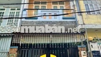 Nhà nguyên căn 3 lầu DT 200m2, hẻm 2 ô tô 6m - Đường Thới An 20. Q.12