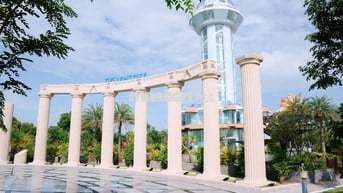 BÁN NHÀ THE LIGHT CITY ĐỐI DIỆN TRƯỜNG FPT, NGAY CÔNG VIÊN & HỒ BƠI