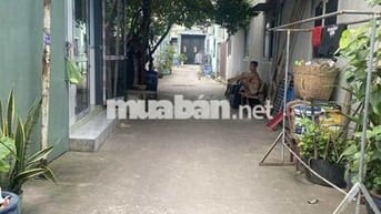 BÁN NHÀ CẤP 4, KP THẮNG LỢI 2 ,GẦN TRƯỜNG HỌC LÊ QUÝ ĐÔN.GIÁ 3,5 TỶ TL