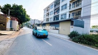 Nhà mới An Thắng,Biên Giang,4 tầng, View Hồ,Ôtô đỗ cạnh nhà,300 ra QL6