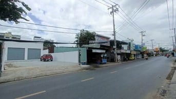 Chính chủ cần bán đất thổ cư 100% Mặt Tiền Quốc Lộ 1A.LH. 0932722223