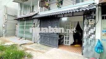 Bán nhà mặt tiền đường, gấp gấp!!!