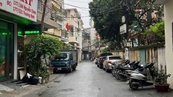 Bán nhà mặt ngõ Trương Định, diện tích 72,3 m2 x 5 tầng 1 lửng, 1 tum