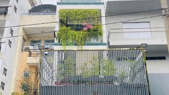 Bán nhà mặt tiền gần Sân bay Tân Sơn Nhất – hợp đồng thuê 50 triệu/th