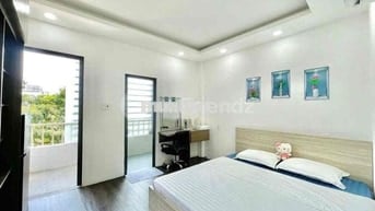 Cho thuê phòng BANCOL + THANG MÁY ngay TRƯỜNG SA Q3 gần CẦU LÊ VĂN SỸ