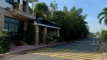 chính chủ bán gấp đất thị trấn củ chi góc 2 mặt tiền nhựa lớn giá rẻ 