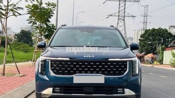 Kia Carnival 2025 Signature 2.2D - 25000 km