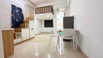 💛 Cho Thuê Căn Hộ Duplex Full Nội Thất , Ban Công - Ngay Cầu Thị Nghè