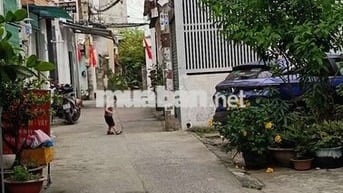 Cho thuê nhà 4x14, 2 phòng ngủ, hẻm xe hơi gần trường gần chợ