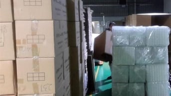 CẦN TUYỂN GẤP LAO ĐỘNG PHỔ THÔNG KHO ĐÓNG GÓI DÁN TEM TUYỂN TRỰC TIẾP 