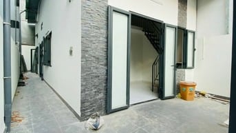 Nhà mới xây có 3 phòng cho thuê hẻm 123 đường Đỗ Xuân Hợp, giá từ 5tr