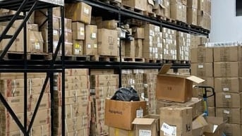 QUẬN 4 CẦN 03 CHỊ EM SOẠN HÀNG ,DÁN TEM LÀM ỔN ĐỊNH