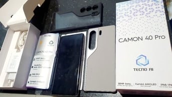 ĐIỆN THOẠI TECNO CAMON 40 PRO 99,9%