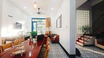 🏕🎑CHO THUÊ NHÀ 2 TẦNG MỚI ĐẸP FULL NỘI THẤT MẶT TIỀN TRẦN VĂN THÀNH