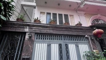 Nhà vị trí vàng DT 33m2 giá 2tỷ950tr ở Bạch Đằng, P15, Bình Thạnh