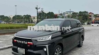 Toyota Veloz Cross 2023  số tự động 7 chỗ