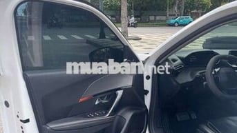 20 1105 2021 Active 1.2 AT - 100000 km