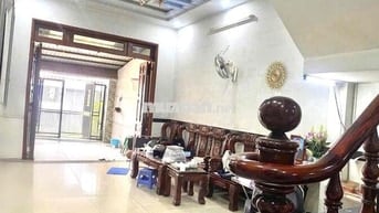 Cho Thuê Nhà 2 Lầu 80m2 Có: 3pn Bên QL1K - Đông Hoà - Dĩ An