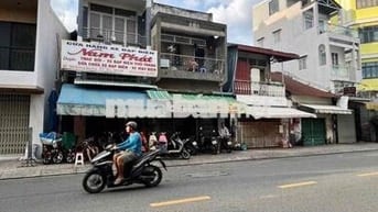 Bán nhà Nở Hậu 4m*18m mặt tiền kinh doanh đường Gia Phú