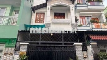 Bán nhà khu 10ha, 5x20.xd trệt 4 lầu.  .nhà mới đẹp. Hoàn công đầy đủ.